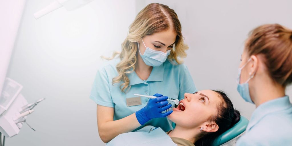 implantaciya-neodent-1.jpg implantaciya-neodent-1.jpg