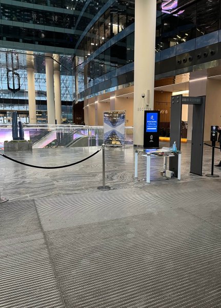 Фото прохода до клиники DHC